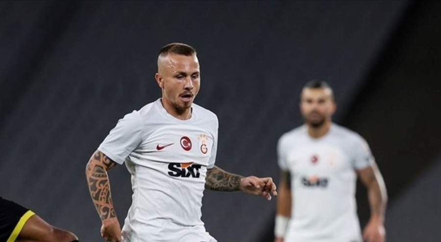 Galatasaray'dan ayrılan sol bek Angelino Roma'da