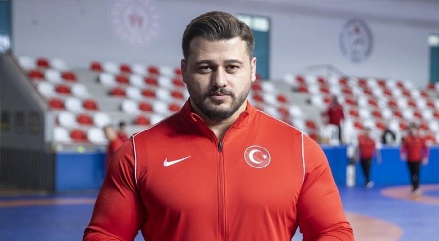 Rıza Kayaalp, Romanya'da güreş tarihine geçmek için mindere çıkacak