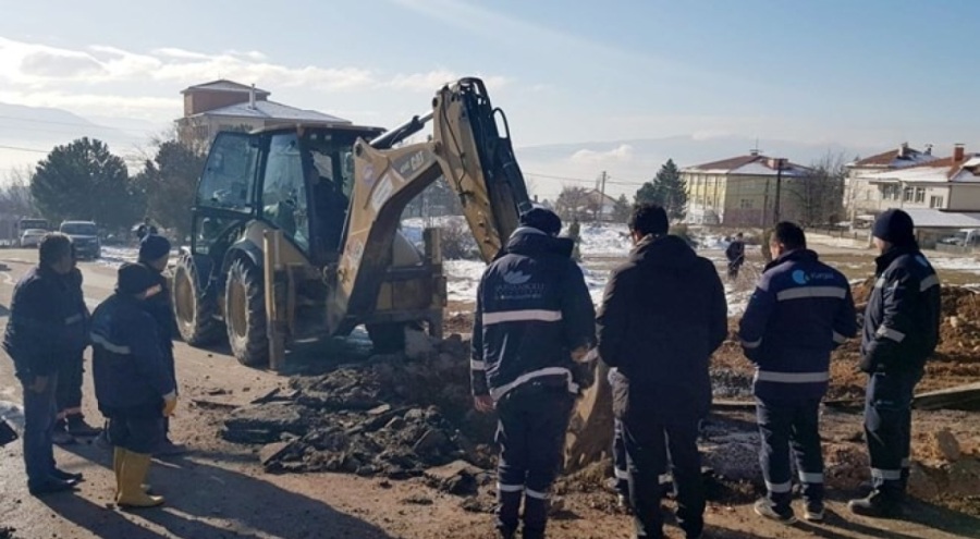 Doğalgaz borusu patladı!