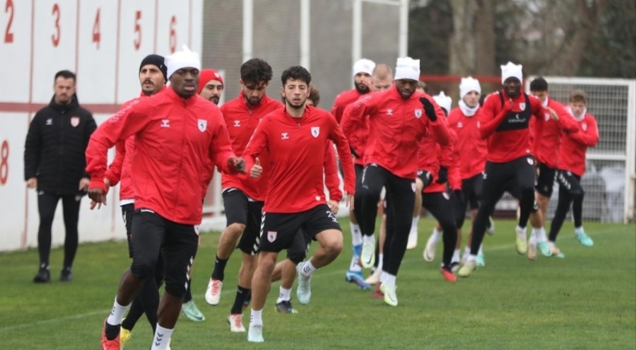Samsunspor'da Galatasaray mesaisi sürdü
