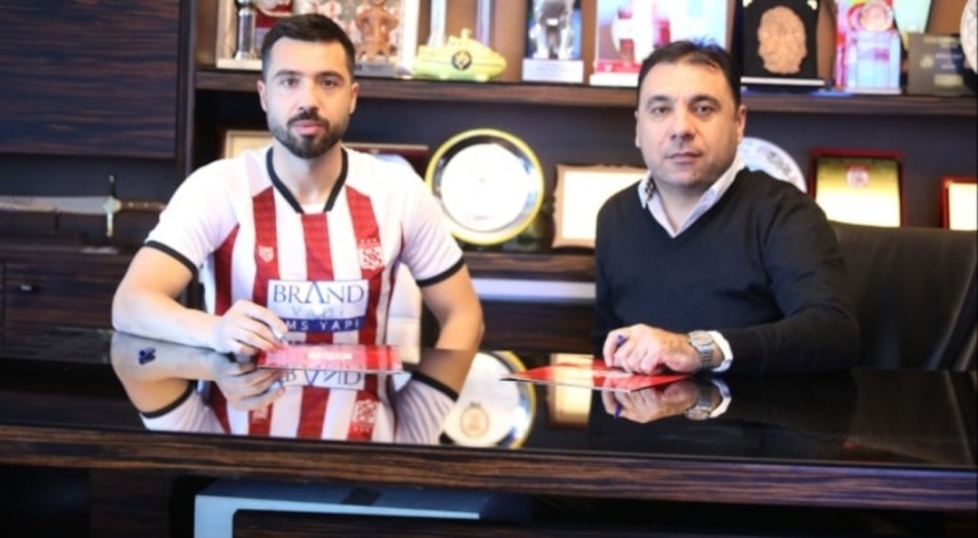Sivasspor, İbrahim Akdağ'ı renklerine bağladı