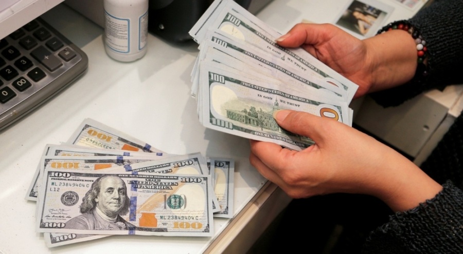 Dolar şubat ayına hızlı başladı