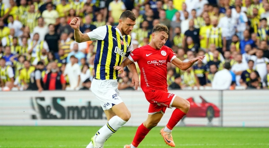 Fenerbahçe, Süper Lig'de yarın Antalyaspor'a konuk olacak