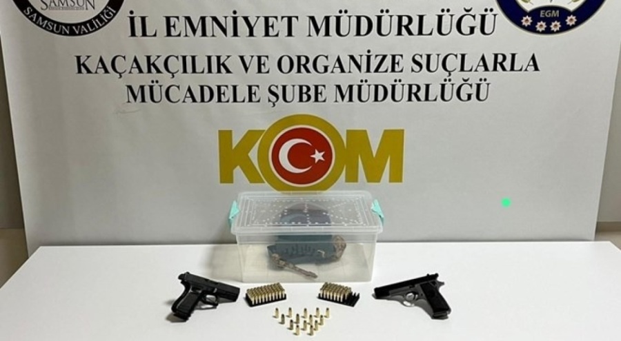 Boa yılanı operasyonu! Gözaltılar var