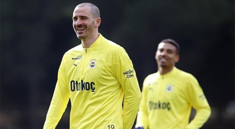 Fenerbahçe'nin Antalyaspor maçı kamp kadrosu açıklandı