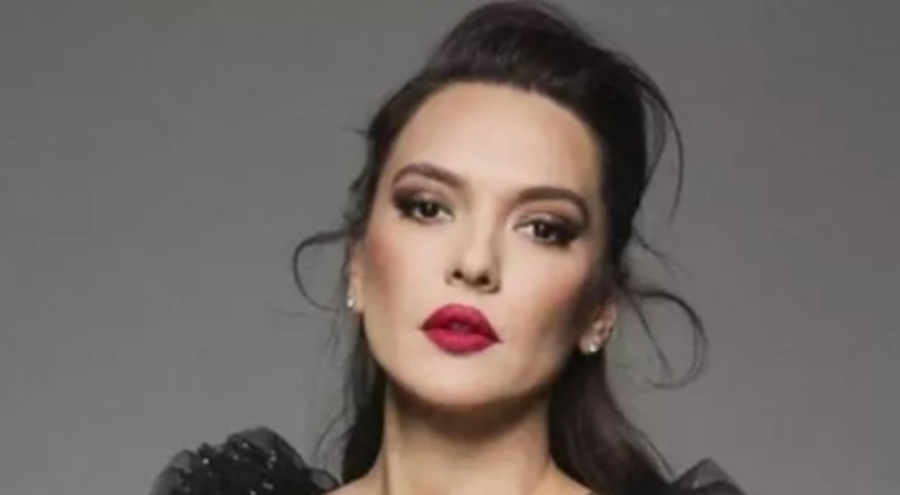 Demet Akalın'dan 'Dilber' paylaşımı!