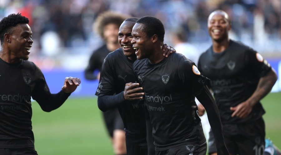 Hatayspor çıkışını sürdürdü