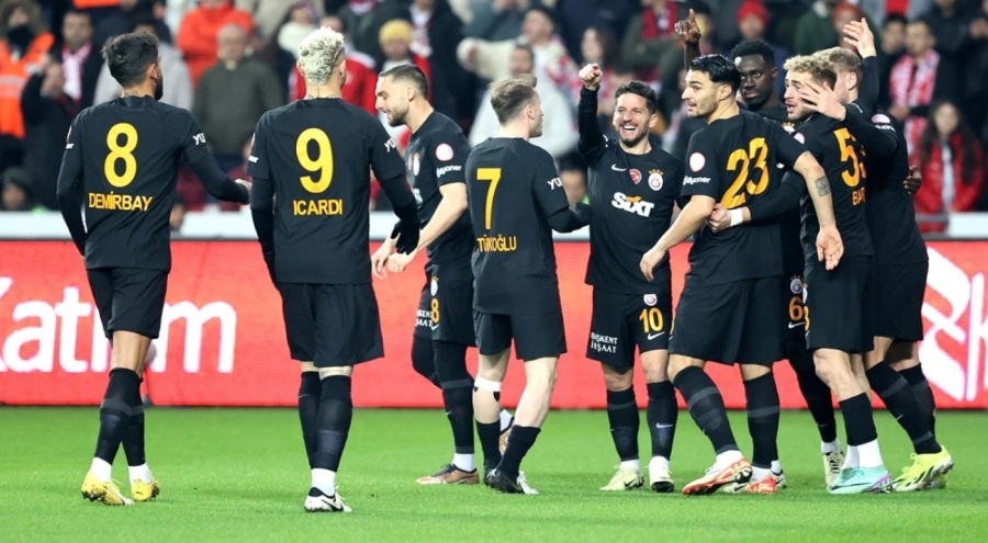 Galatasaray, Samsunspor'u mağlup etti!