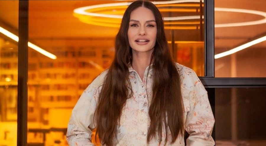 Yasemin Özilhan'ın son pozları sosyal medyayı salladı!