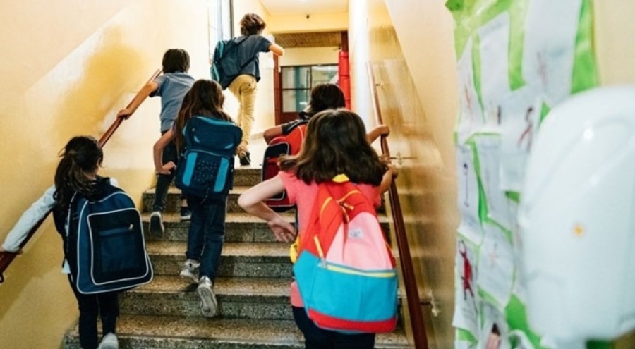 Okullarda yarıyıl tatili bitti: Öğrenciler dersbaşı yapıyor