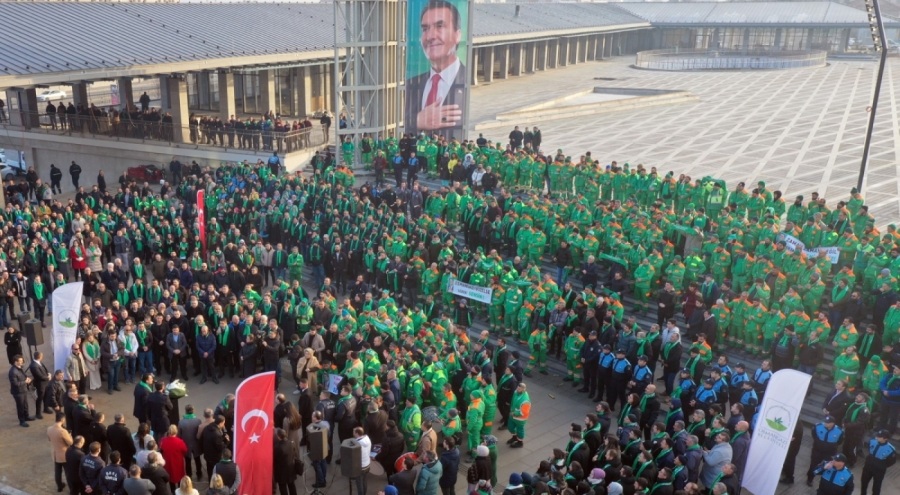 Mustafa Dündar: "Osmangazi, her zaman önde, bizi kimse geçemez"