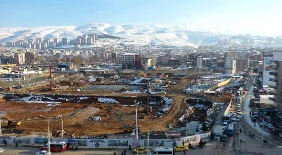 Depremden etkilenen Malatya afetin 1. yılında görüntülendi