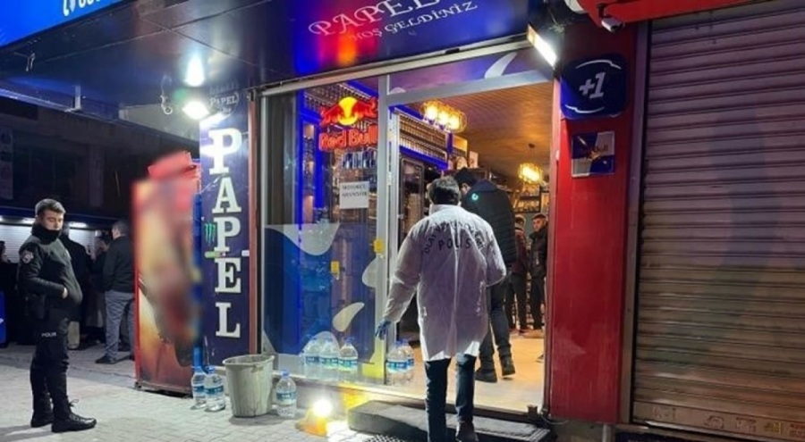 Tekel bayisine kurşun yağmuru