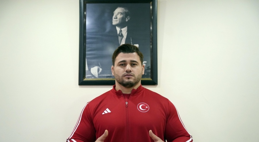 Milli güreşçi Rıza Kayaalp: "Rekor kırmak için yola çıkacağım"