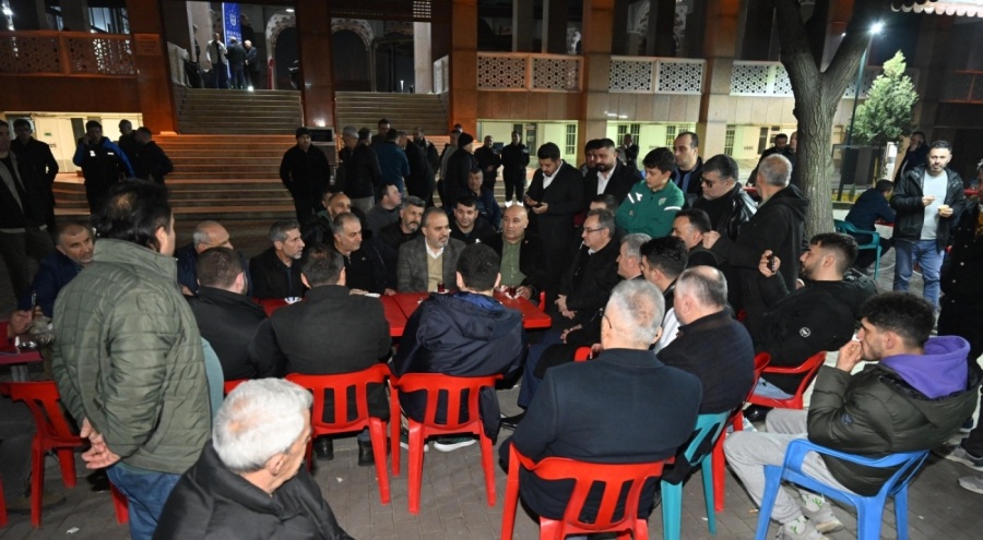Bursa'da camilerde kandil yoğunluğu
