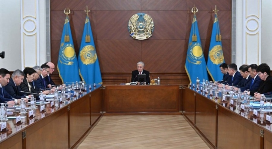 Kazakistan Cumhurbaşkanı Tokayev'den hükümete yapay zeka teknolojilerini yaygınlaştırma talimatı