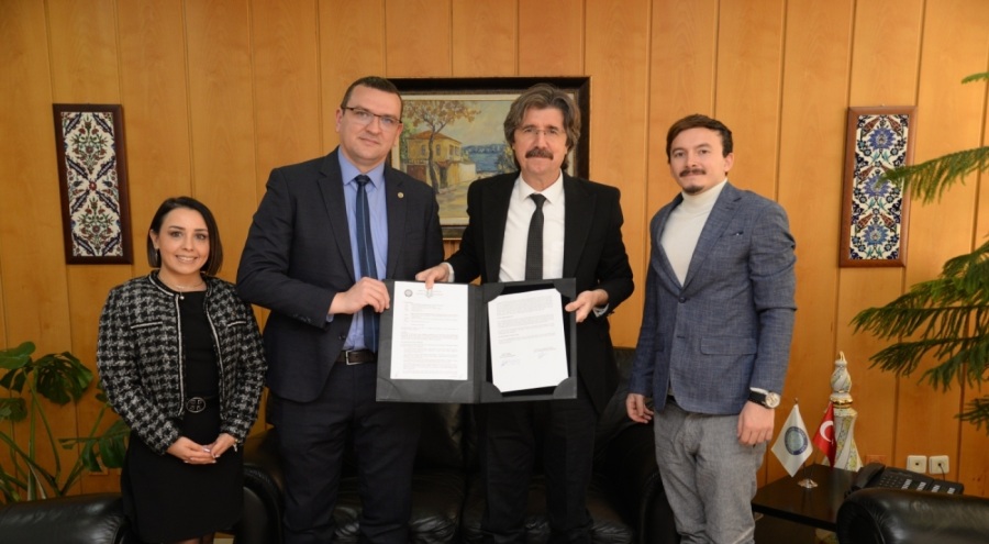 Bursa Uludağ Üniversitesi'nin genç mühendis adaylarına sponsor desteği