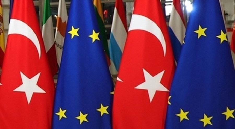 Avrupa Birliği'nden Türkiye'ye 400 milyon Euro'luk deprem yardımı