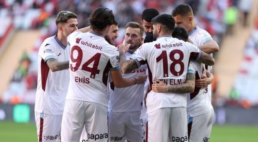 Trabzonspor Gençlerbirliği'ne konuk oluyor: İlk 11'ler belli oldu