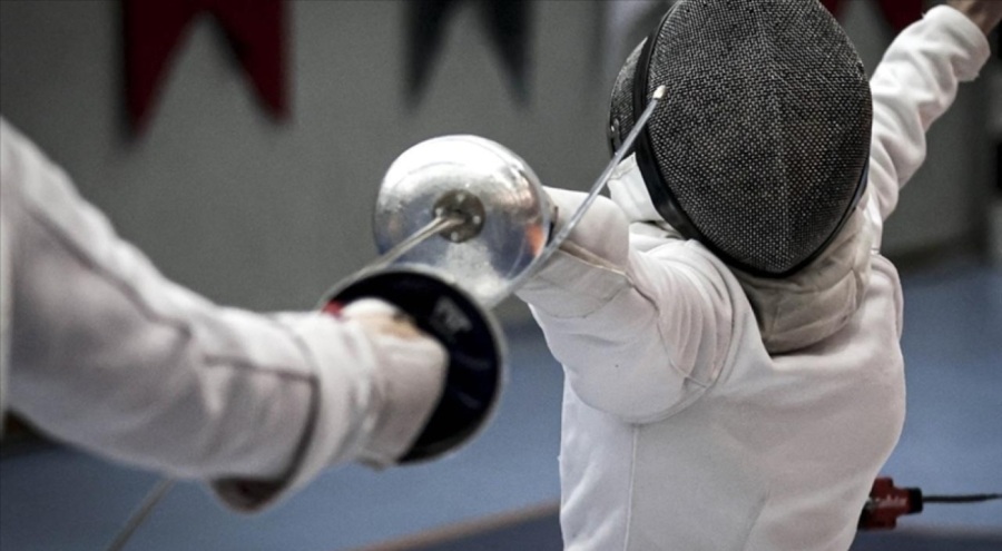 Milli eskrimciler 5 ülkede madalya mücadelesi verecek