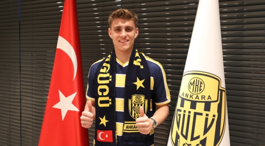 Galatasaray, Kazımcan Karataş'ı Ankaragücü'ne kiraladığını açıkladı