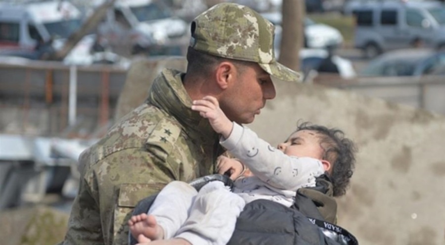 Gazze'de 17 bin çocuk ailesinden yoksun yaşıyor