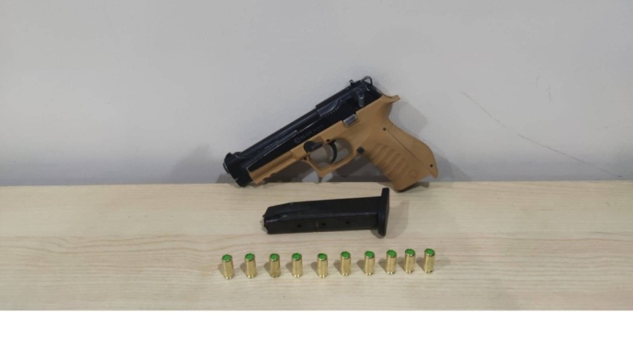 Aramalarda tabancalar bulundu