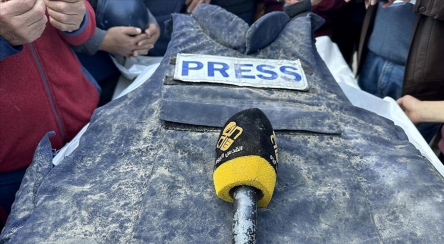 İsrail, Gazze'de 2 gazeteciyi daha öldürdü