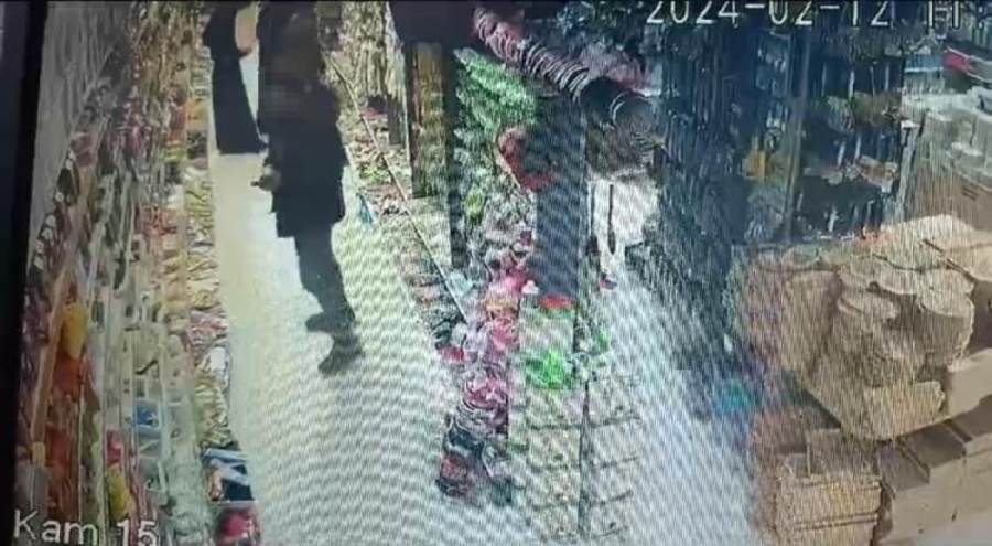 Bursa'da çaldığı ürünleri montuna saklayan hırsız kameraya yakalandı!