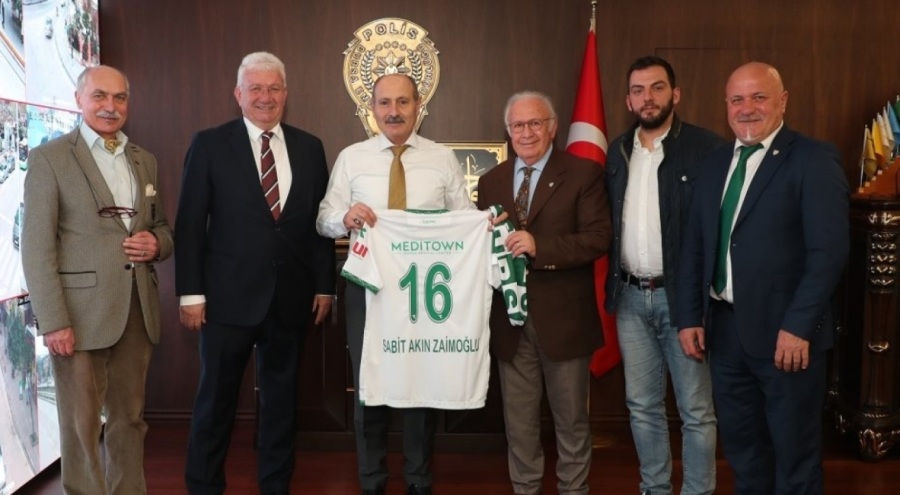 Bursaspor yönetiminden, Bursa İl Emniyet Müdürü Zaimoğlu'na ziyaret