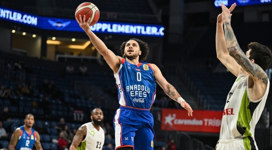 Anadolu Efes, Türkiye Kupası'nda yarı finale çıktı
