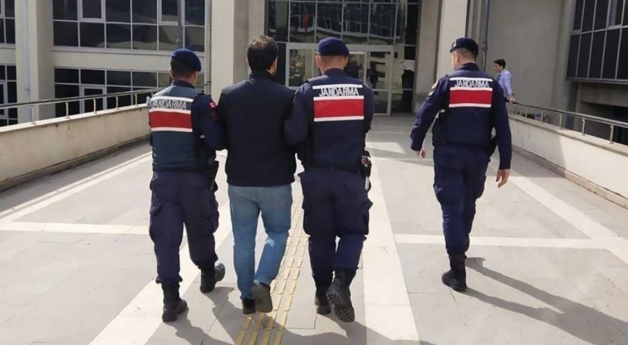 Firari FETÖ hükümlüsü ihraç komiser yakalandı!