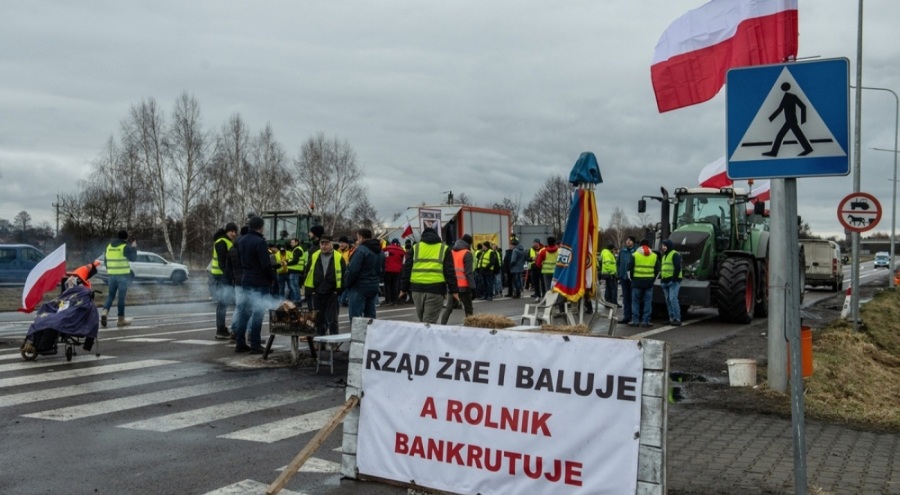 Polonya'da çiftçilerden Ukrayna tepkisi geldi!