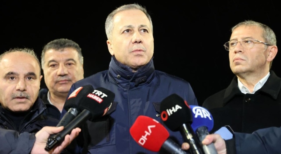 Erzincan İliç'te altın madeninde toprak kayması! İşçilerden 5'i konteynerde, 3'ü araçta, 1'i kamyonda