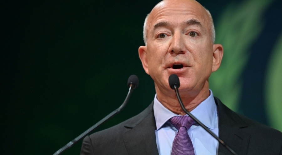Jeff Bezos milyarlarca dolarlık Amazon hissesi sattı