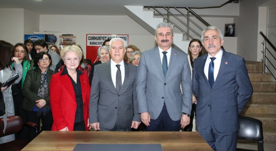 Bursa Büyükşehir Belediye Başkan Adayı Bozbey: "İhtiyaç sahibi emekliye 2 bin lira maaş bağlayacağız"