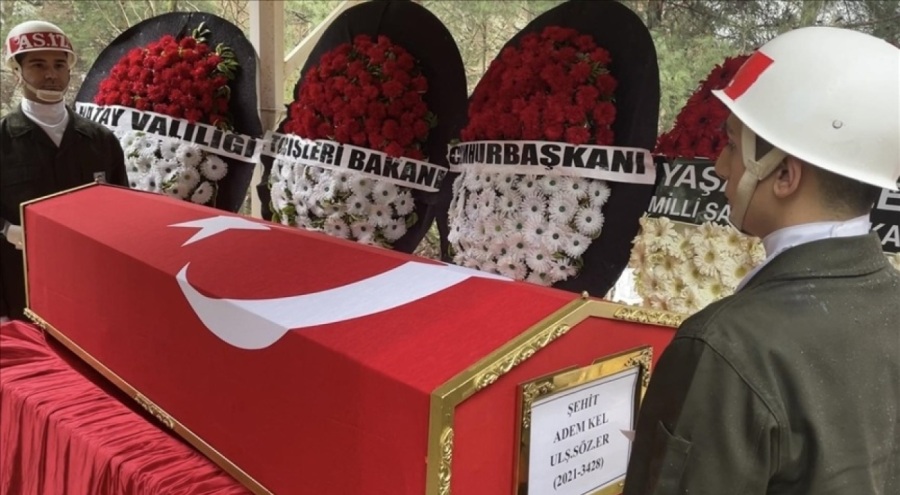 Şehit Adem Kel Hatay'da son yolculuğuna uğurlandı