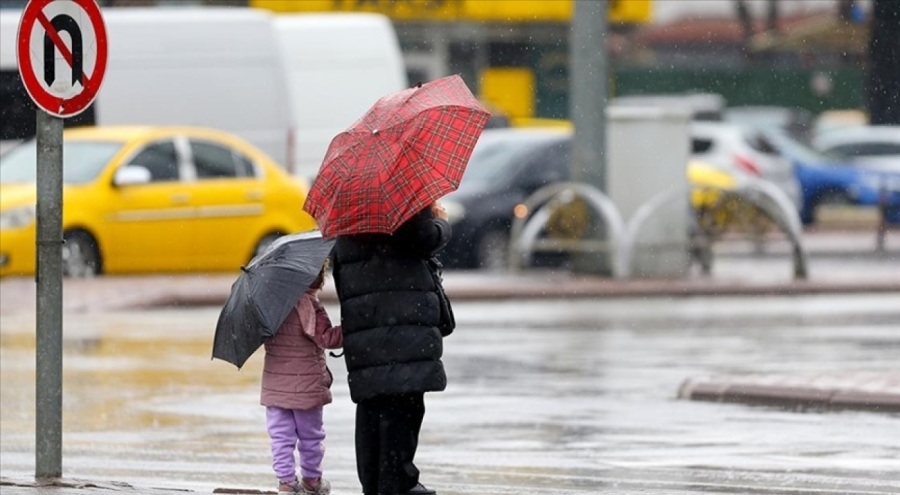 Konya'da sağanak yağış etkili oldu