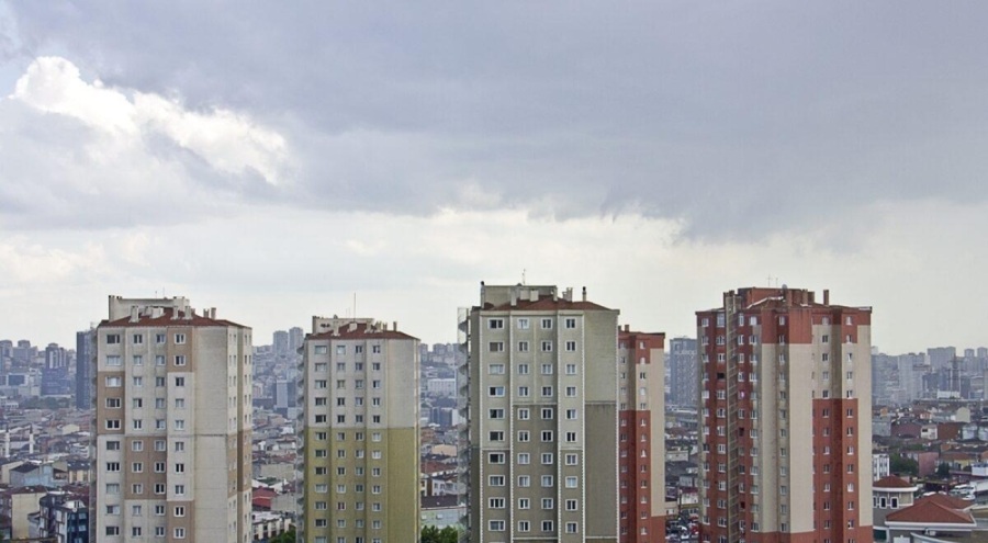 Asgari ücretli tüm parasını yatırsa, bir evi 18 yılda alabiliyor!