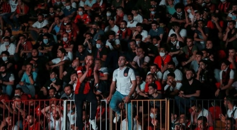 Kasımpaşa-Karagümrük derbisine deplasman yasağı getirildi