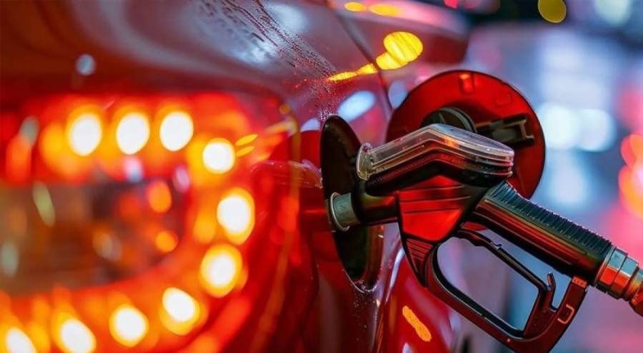 Benzine de zam geldi! Litre fiyatı 41 lirayı aştı