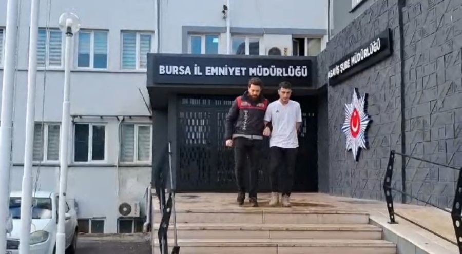 Bursa'da teknoloji hırsızı kıskıvrak yakalandı!