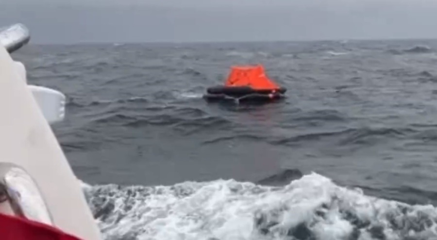 Marmara Denizi'nde batan gemideki mürettebat aranıyor! "Kimse var mı?"