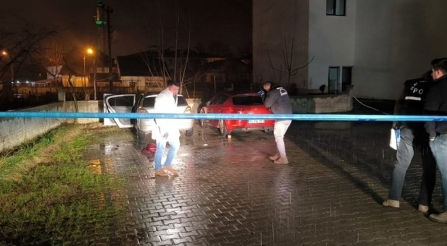 Silahla karısını öldüren şahıs intihar etti