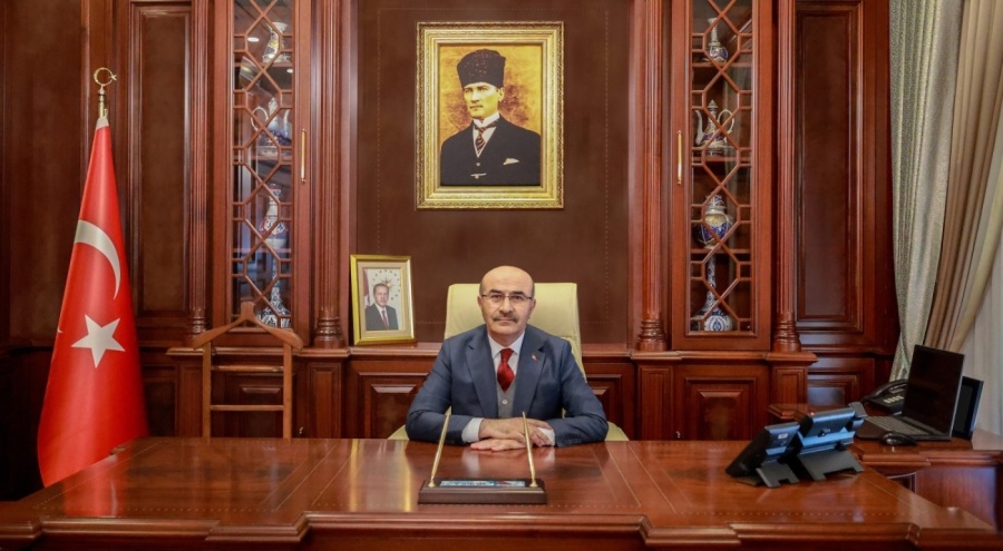 Bursa Valisi Demirtaş'tan batan gemide bulunan mürettebatla ilgili yazılı açıklama
