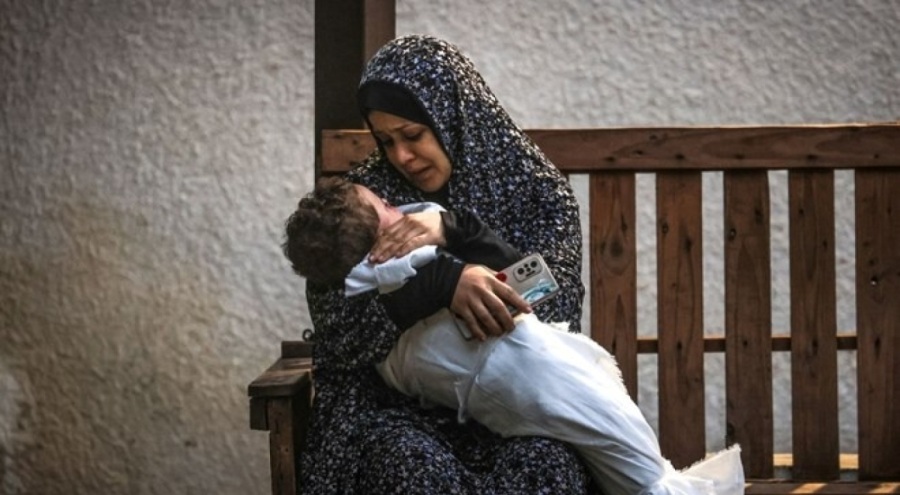 İsrail ordusu, Gazze'de doğum servisine baskın yaptı!