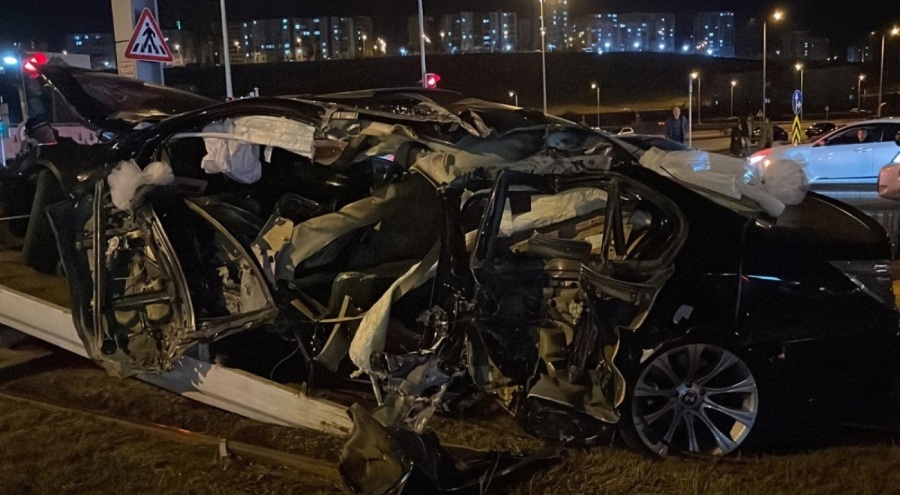 Kayseri'de gelin arabası düğün dönüşü kaza yaptı!