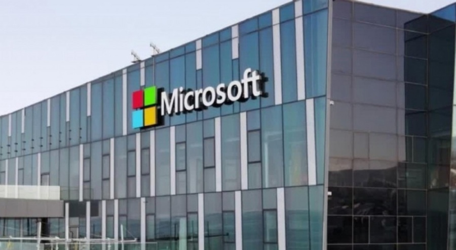 Microsoft'tan 3.2 milyar euroluk yapay zeka yatırımı