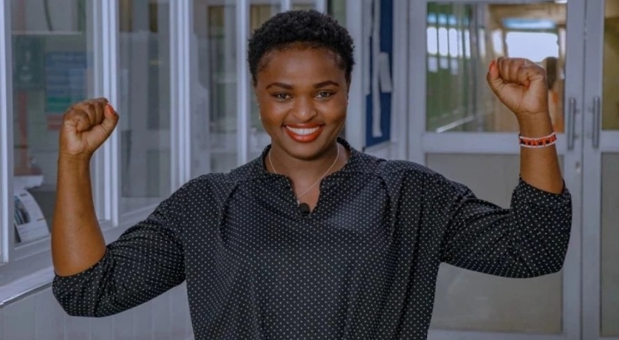 Kesintisiz 62 saatten fazla ders veren öğretmen dünya rekoru kırdı