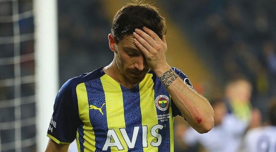 Mert Hakan Yandaş maç sonu kameraların karşısında isyan etti!